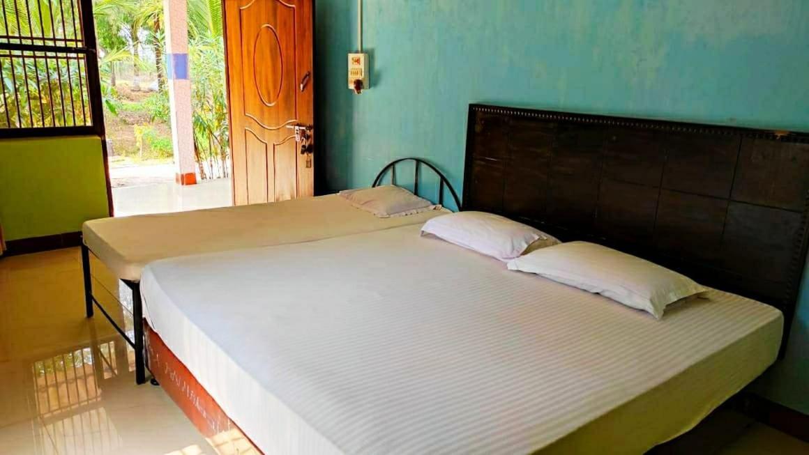 Estuarine Village Resort Sātabhāya 외부 사진