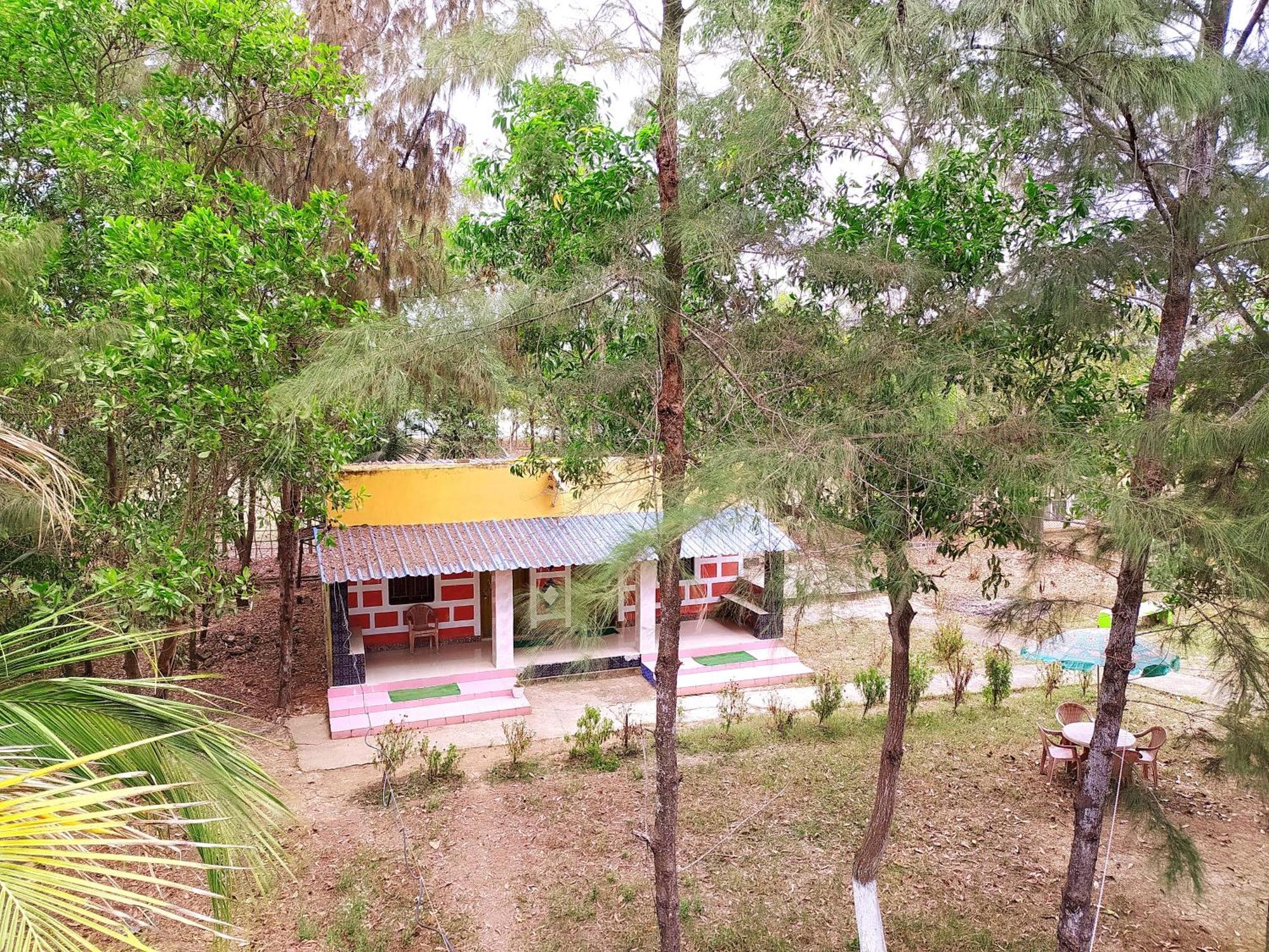 Estuarine Village Resort Sātabhāya 외부 사진