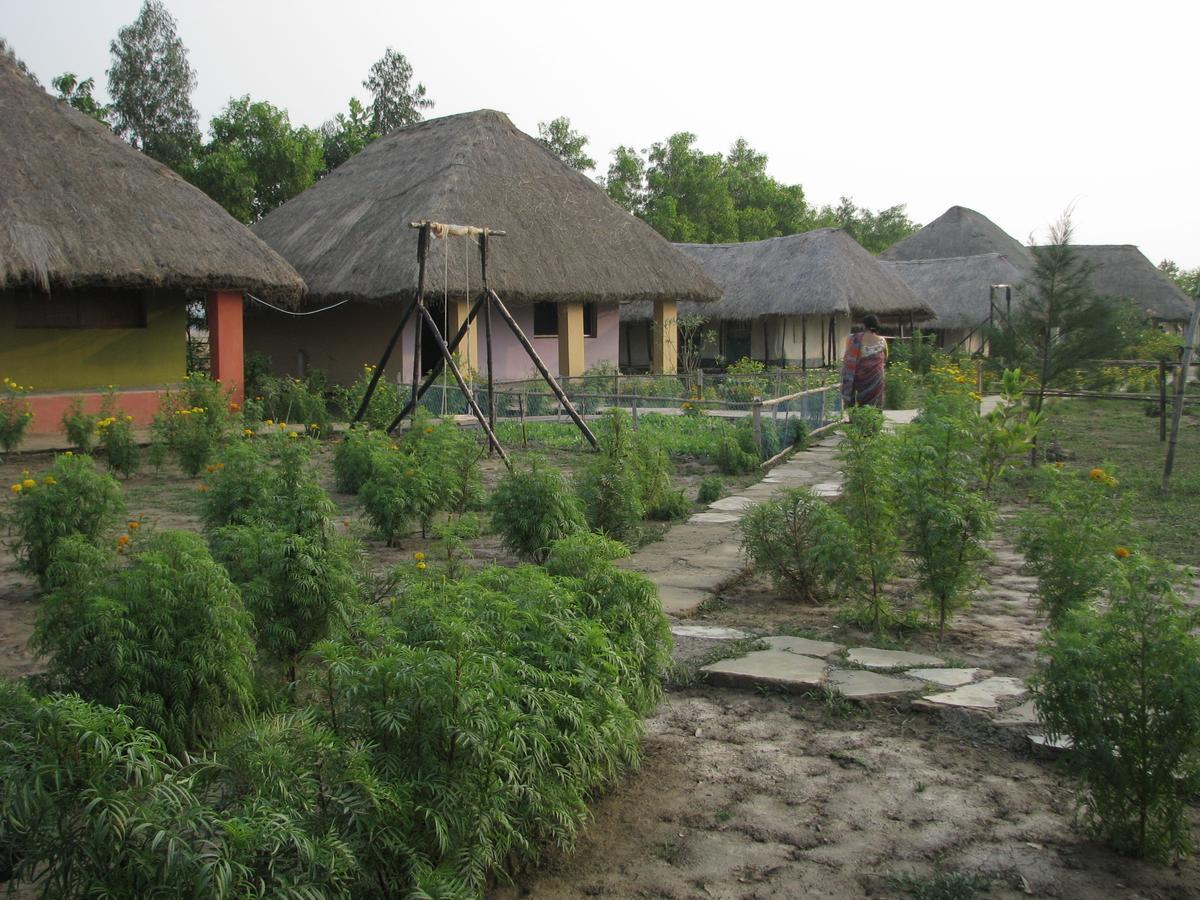 Estuarine Village Resort Sātabhāya 외부 사진