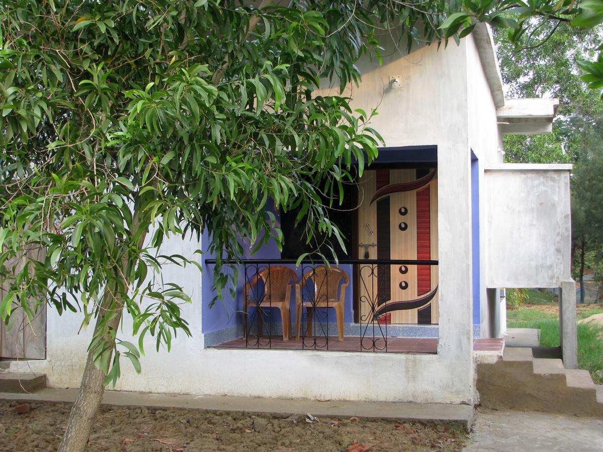 Estuarine Village Resort Sātabhāya 외부 사진